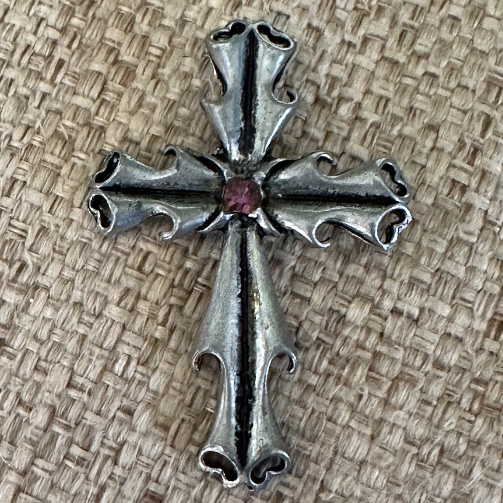 VTG 2" Pewter Cross Christianity w Amethyst Stone Marked CCI 7210 No chain